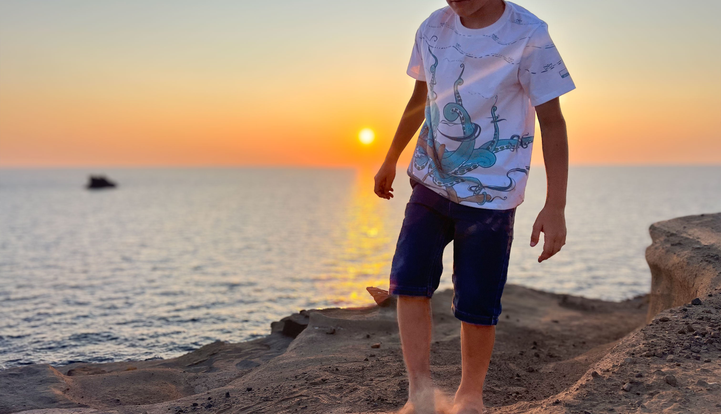 T-SHIRT ILLUSTRATED - BAMBINO